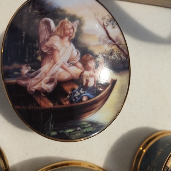 Ardleigh Elliott Porcelain Music Boxes 1990’s  Set Of 5 Oval With Lids Numbered. - Picture 7 of 16